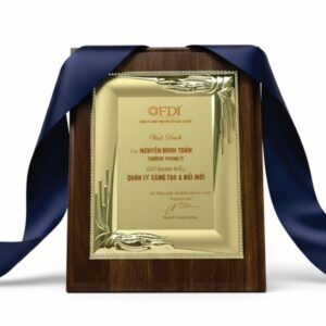 Bảng Vinh Danh Gỗ Đồng 07