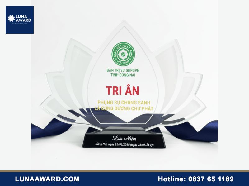 Làm kỷ niệm chương theo yêu cầu chất lượng, đa dạng mẫu mã