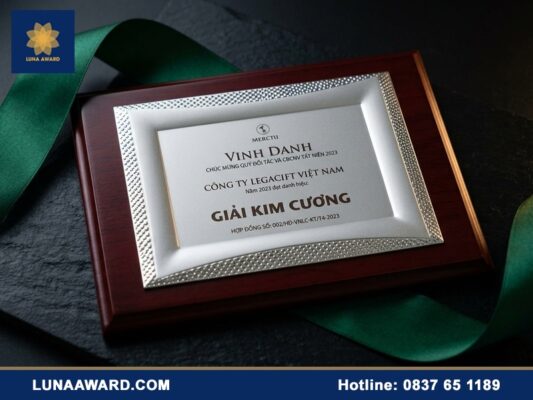 Tiêu chí vinh danh nhân viên xuất sắc