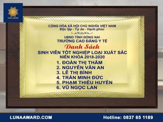 Bảng vinh danh học sinh tiêu biểu