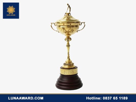 Đơn vị sản xuất cúp golf